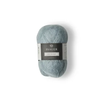 Isager Silk Mohair farge 41 lys blå- ren silkemohair - hos Fru Kvist, sammen med resten av Isagers flotte garnkvaliteter