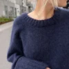 Oktober genser - october sweater -oktobergenser av PetiteKnit får du som garnpakke hos Fru Kvist i Oslo