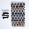 coloured crosses av Anne Ventzel av originalt garnvalg av designeren - garnpakke
