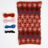 coloured crosses av Anne Ventzel av originalt garnvalg av designeren - garnpakke