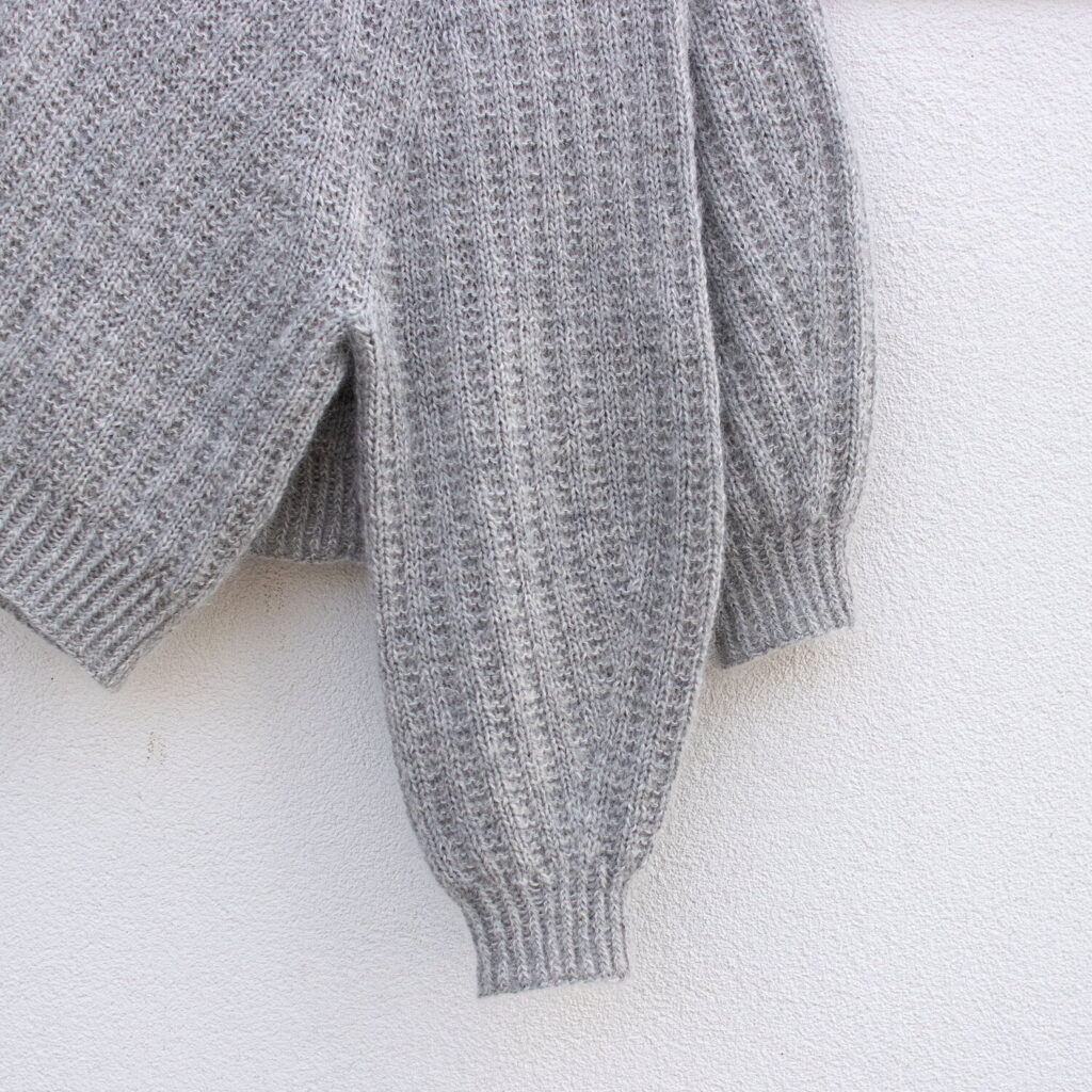Ribbed jumper av Anne Ventzel av originalt garnvalg av designeren - garnpakke