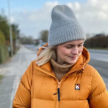 Stockholm lue av PetiteKnit