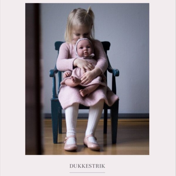 petiteKnit Dukkestrik dukkestrikk hos Fru Kvist
