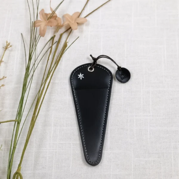 Mauds Sakseetui kunstskinn Sort