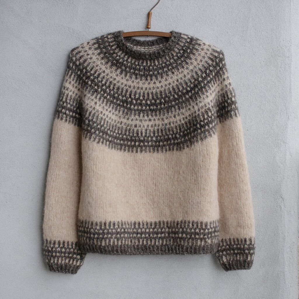 Badger and Bloom Unisex av Anne Ventzel - Garnpakke hos Fru Kvist