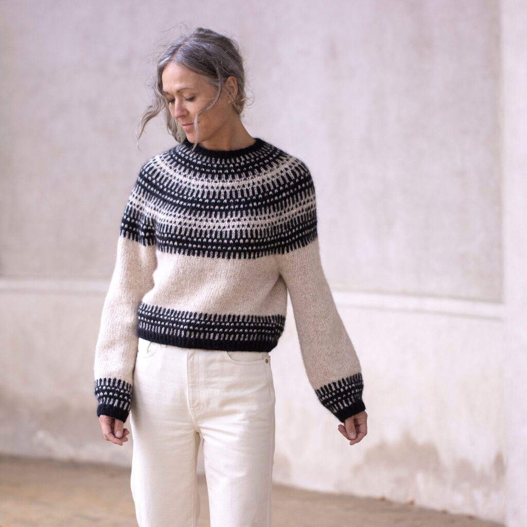 Badger and bloom av Anne Ventzel - garnpakke hos Fru Kvist