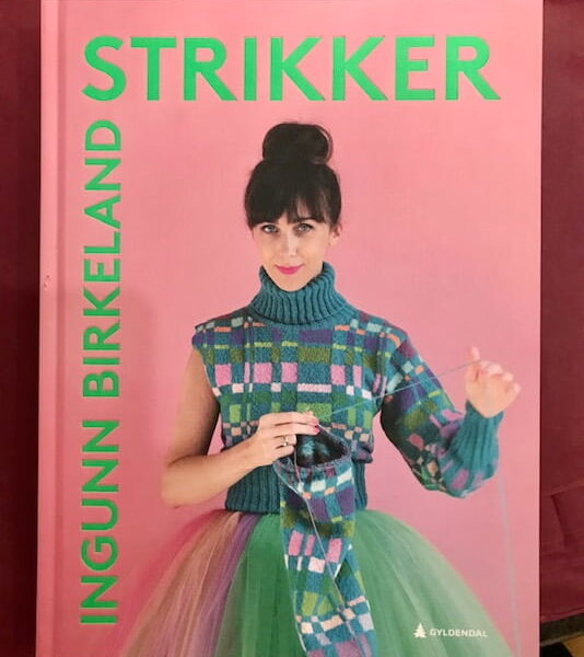 Ingunn Birkeland strikker