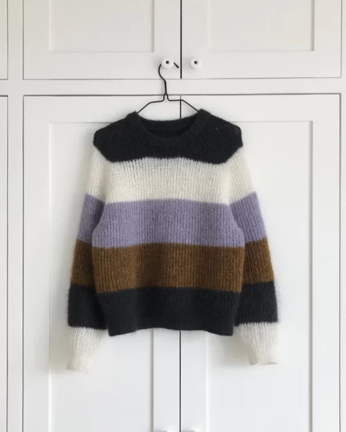 Sekvens Sweater av Petiteknit - Garnpakke hos Fru Kvist
