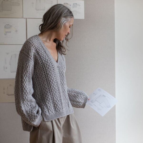 Comma V-neck av Anne Ventzel