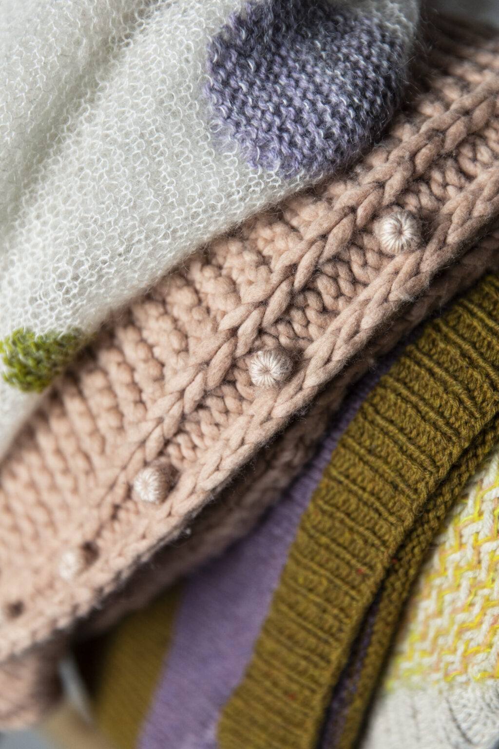 neons & neutrals aimée gille laine frukvist.no la bien aimée