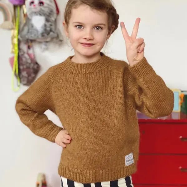 ingen dikkedarer sweater junior PetiteKnit enkel strikkegenser barn No frills frukvist.no