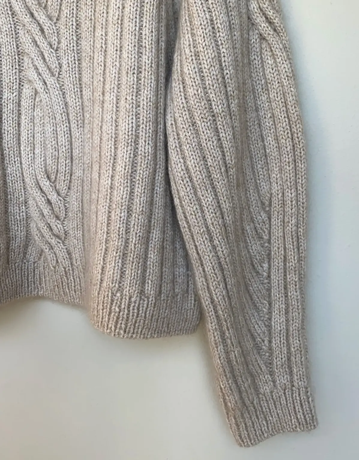 other loops på frukvist.no twist loop sweater