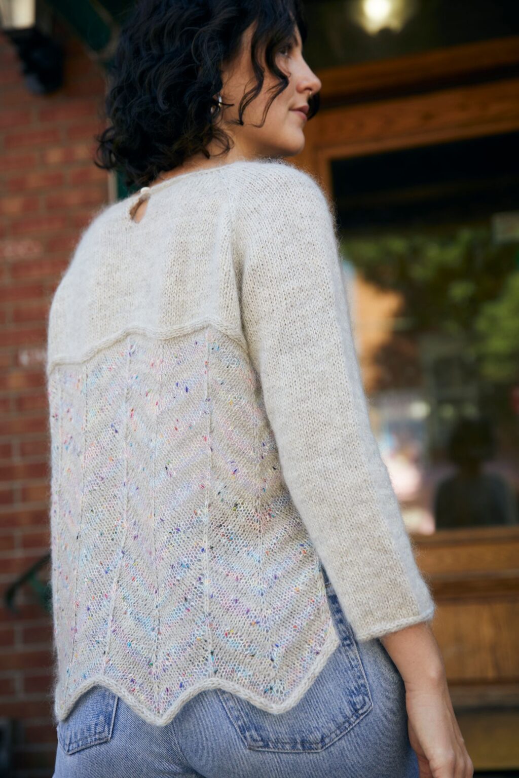 Knits from the LYS: Espace Tricot. Laine publishing. frukvist.no
