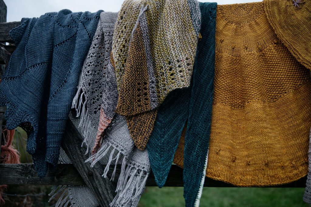 A Little Book of Moon-Inspired Shawls Pauliina Kuunsola Laine sjal frukvist.no