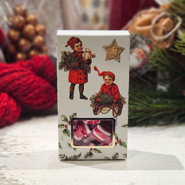 polkadrops polkagris tante pose julegodt godteri frukvist.no