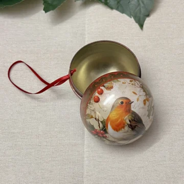 Julekule med rødstrupe