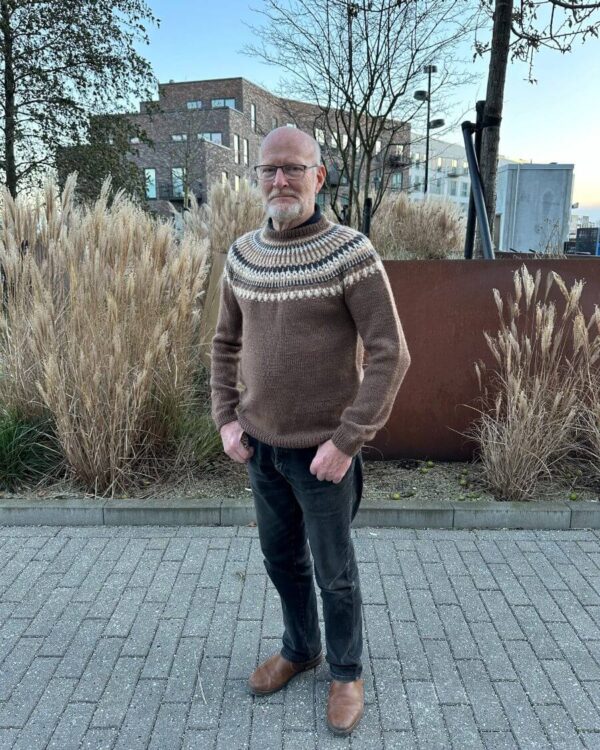 Celeste Sweater Man Mønsterstrikk strikkegenser herre PetiteKnit frukvist.no