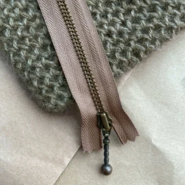 Glidelås 14 cm fra PetiteKnit
