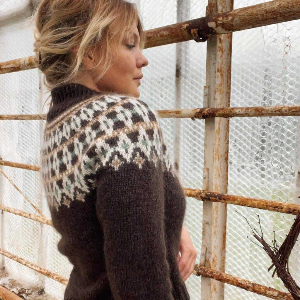 Rømø sweater - genser av Hanne Rimmen - garnpakke hos Fru Kvist
