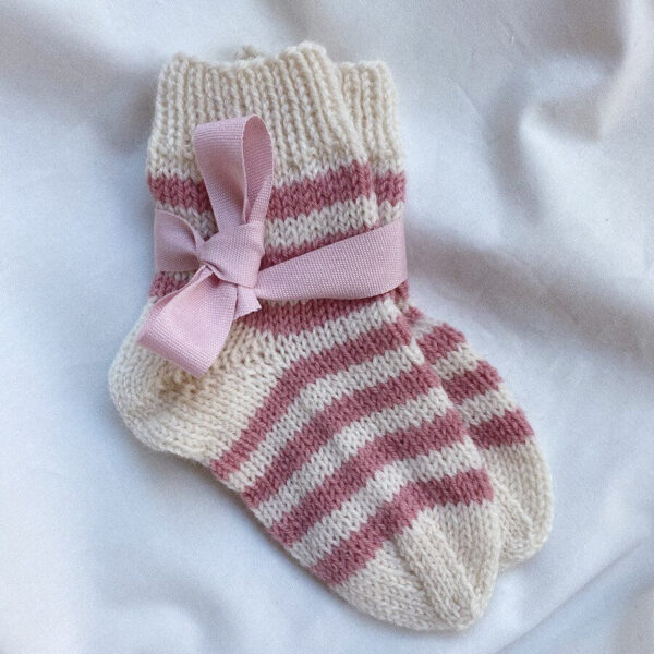 Everyday Socks junior av PetiteKnit