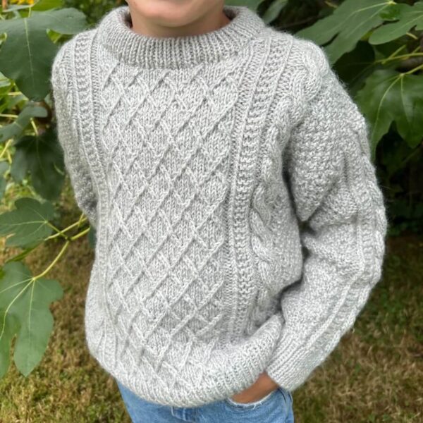Moby Sweater Mini av PetiteKnit