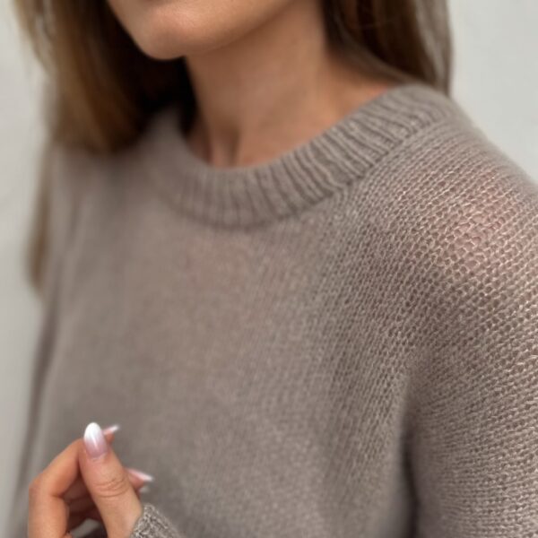 Stockholm Sweater av PetiteKnit