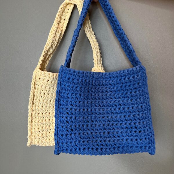 Carrie Midi Bag av Hilde Lundal