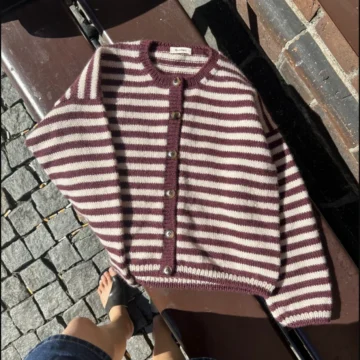 Olga Jacket av PetiteKnit