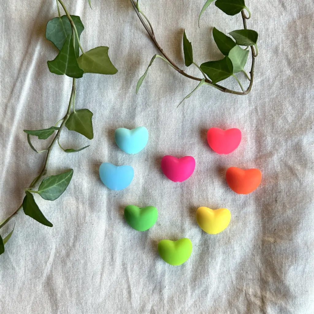 Mauds Maskestopper - Hjerte 3D (neon)