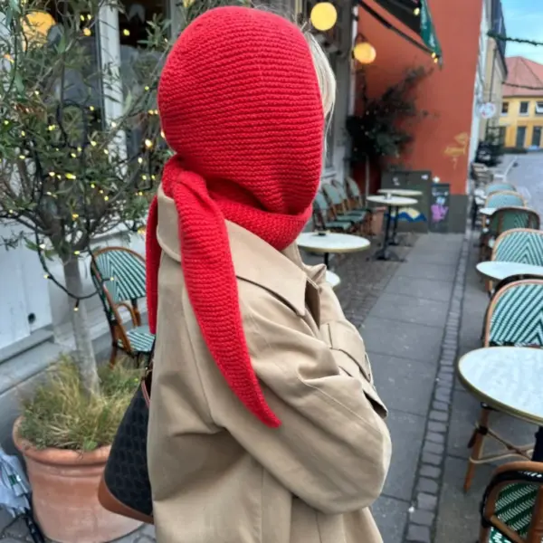 Sophie Hood av PetiteKnit