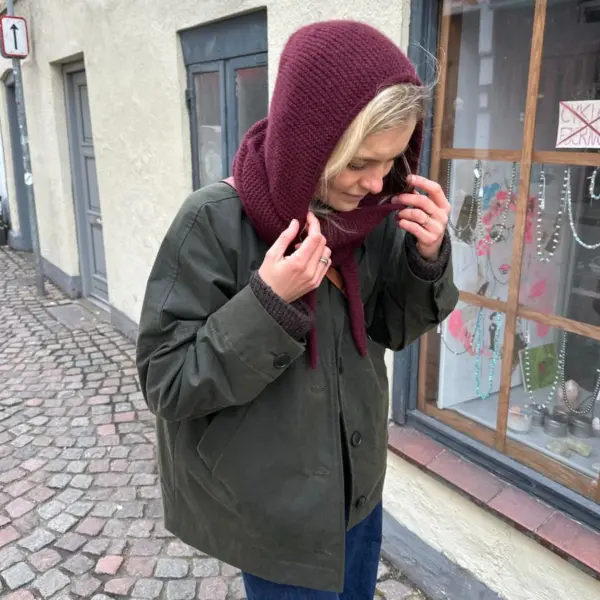 Sophie Hood av PetiteKnit