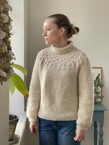 Anitas Sweater fra CaMaRose