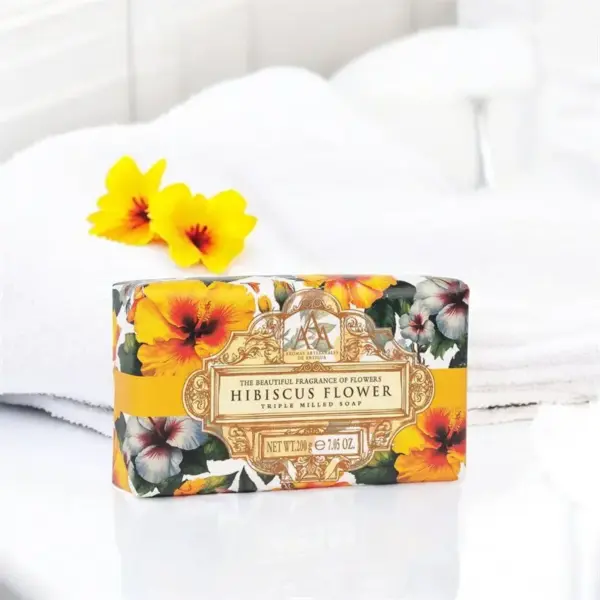Såpestykke med Hibiscus