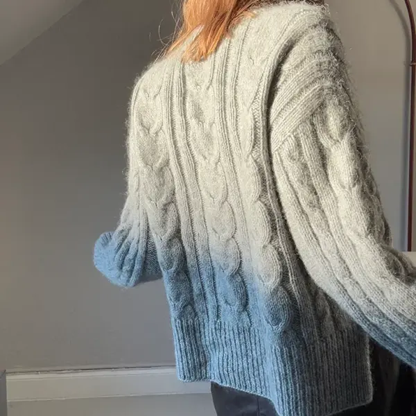 Tulip Loop v-neck av Other Loops