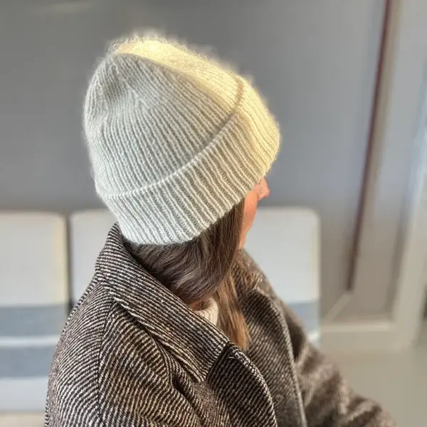 Swirl Loop Beanie av Other Loops