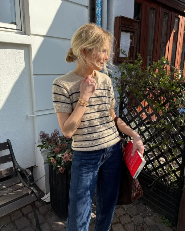 Ida Tee av PetiteKnit