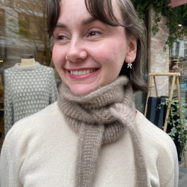 Sophie Scarf i Lang Yarns Cashmere Light