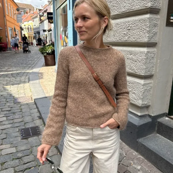 Ivy Sweater av PetiteKnit