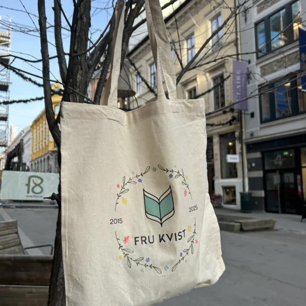 Fru Kvist 10 år totebag