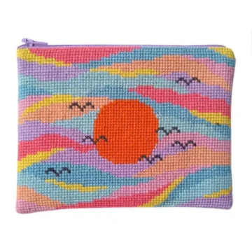 Fru Zippe Broderi Clutch pastel heaven