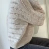 Lacey Loop Rollneck i Peruvian, fra siden