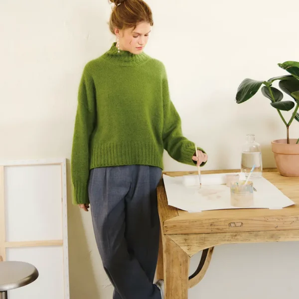 Sandnes Garn Mindy Sweater, Sunday og Tynn Silk Mohair, foran