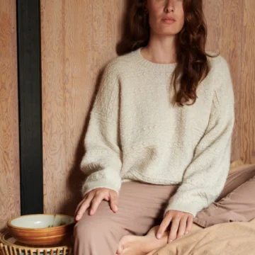 Sandnes Garn Peggy Sweater av Lene Holme Samsøe Hovedbilde