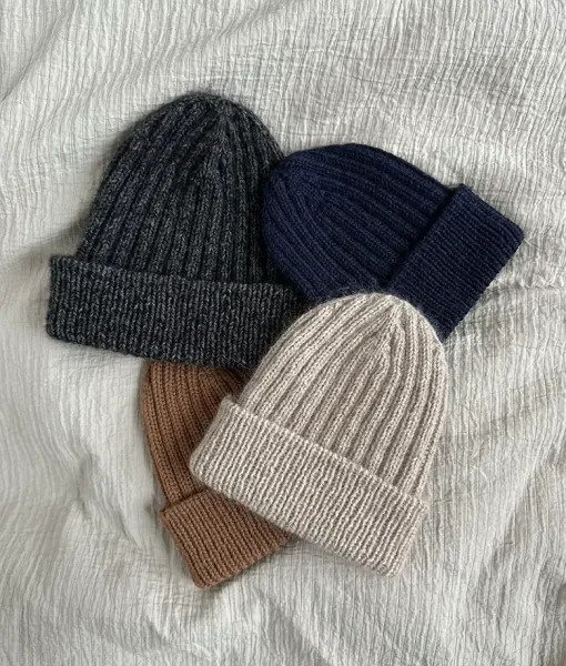 Dual Loop Beanie av Other Loops i Jensen og Silk Mohair flere luer