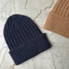 Dual Loop Beanie av Other Loops i Jensen og Silk Mohair mørk versjon flatt