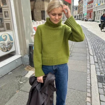 Amy Sweater fra PetiteKnit i Peer Gynt, hovedbilde