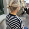 Olga Blouse av PetiteKnit I Cardiff Cashmere Classic, closeup rygg