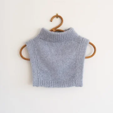 Tilbehør no 5 av Augustins for Hillesvåg, modell i Luna, hengende