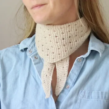 Lightdrops Shawlette av Anna-Larina Riedel