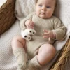 Lang Yarns Bjørn romper og Henrik sokker fra Punto 83 Baby Cotton Naturally Colored